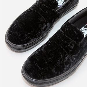 New Vans Black Velvet Skate Style 53 Loafer mens 6.5